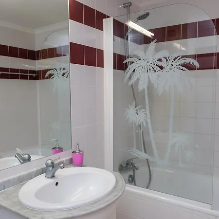 Summer In Paradise - Sea View And Pool In Appartement *