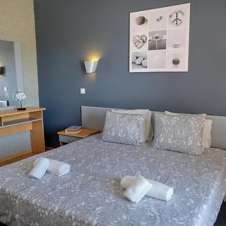 Summer In Paradise - Sea View And Pool In Apartmán *
