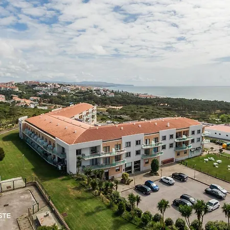 Summer In Paradise - Sea View And Pool In Appartamento Ericeira