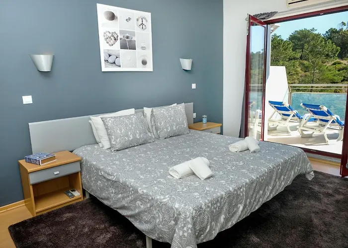 Summer In Paradise - Sea View And Pool In Apartmán *